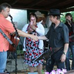 Předání ceny Jitce a Standovi z agentury DIVA music